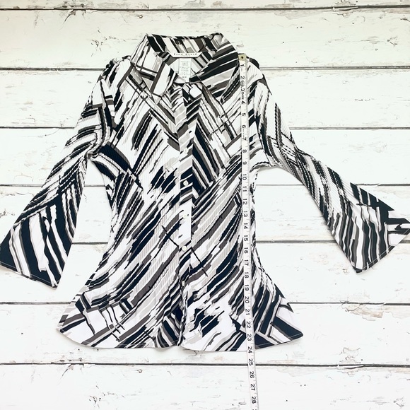 Fred David Stretch Button Down in White, Black, and Grays - Picture 2 of 6